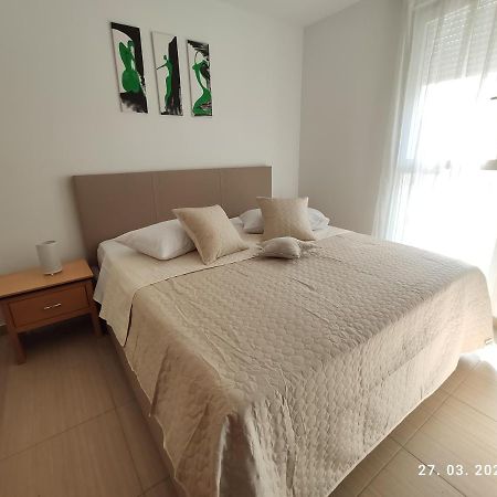 Apartman Antonela With Free Garage Parking Apartment Split Bagian luar foto