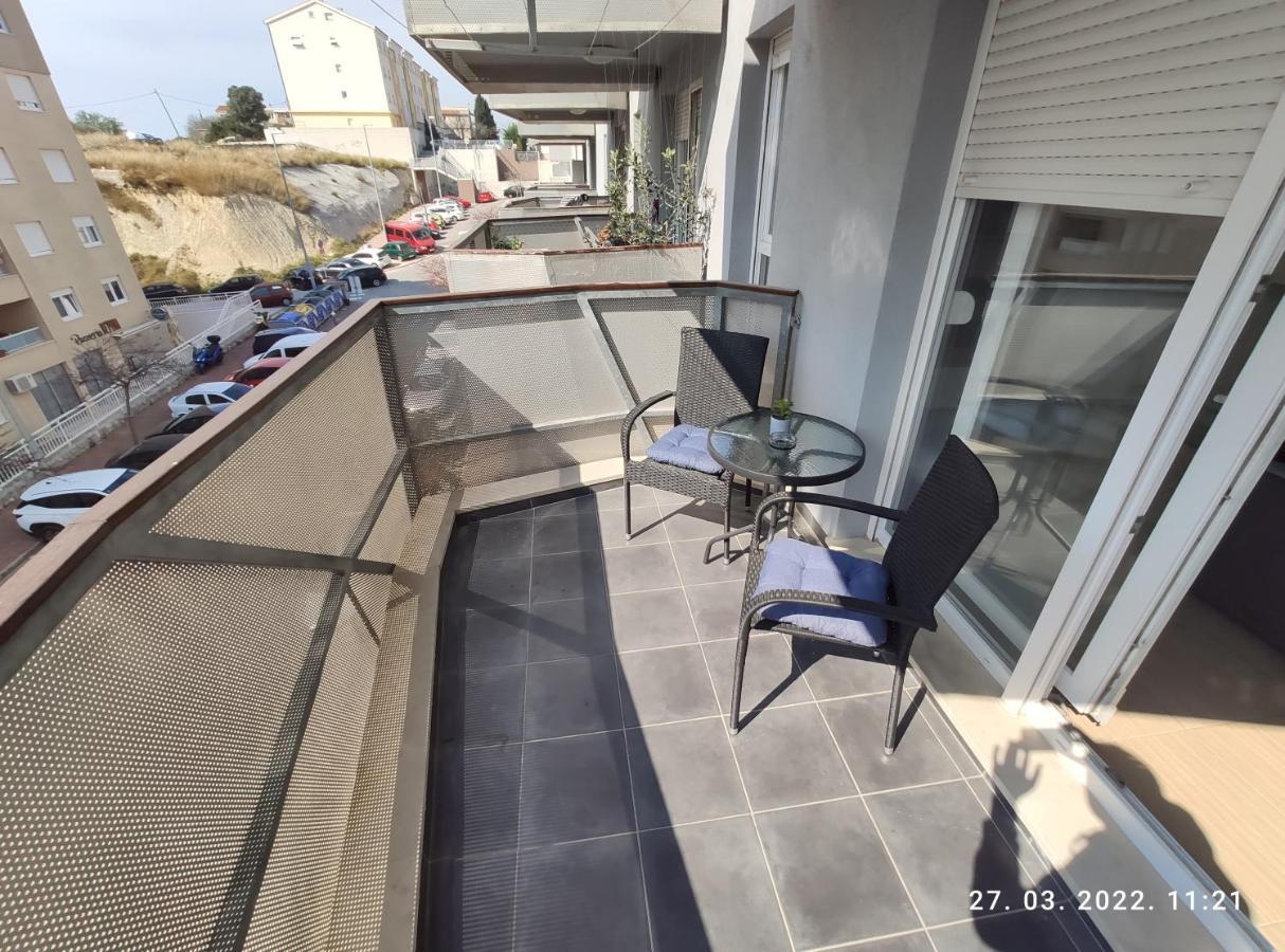 Apartman Antonela With Free Garage Parking Apartment Split Bagian luar foto