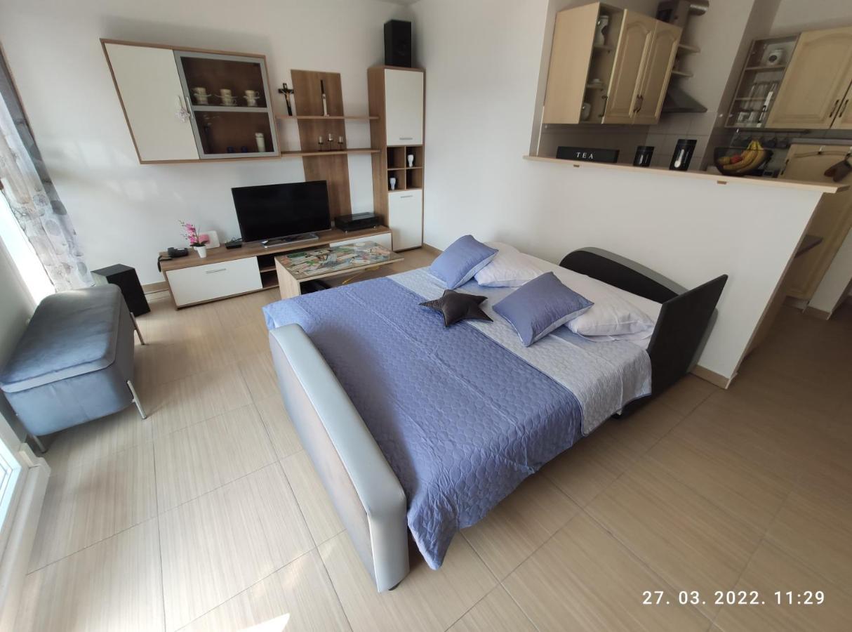 Apartman Antonela With Free Garage Parking Apartment Split Bagian luar foto