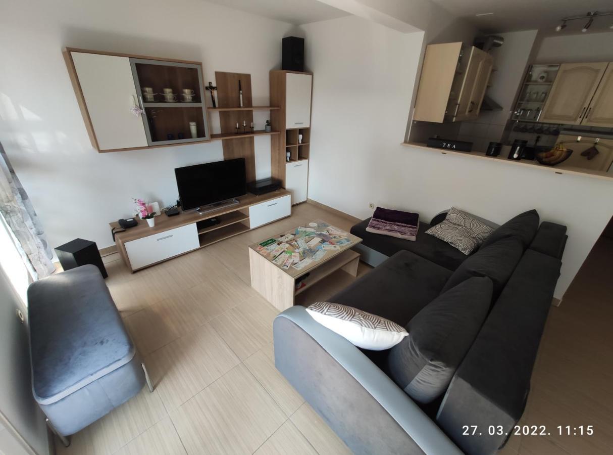 Apartman Antonela With Free Garage Parking Apartment Split Bagian luar foto